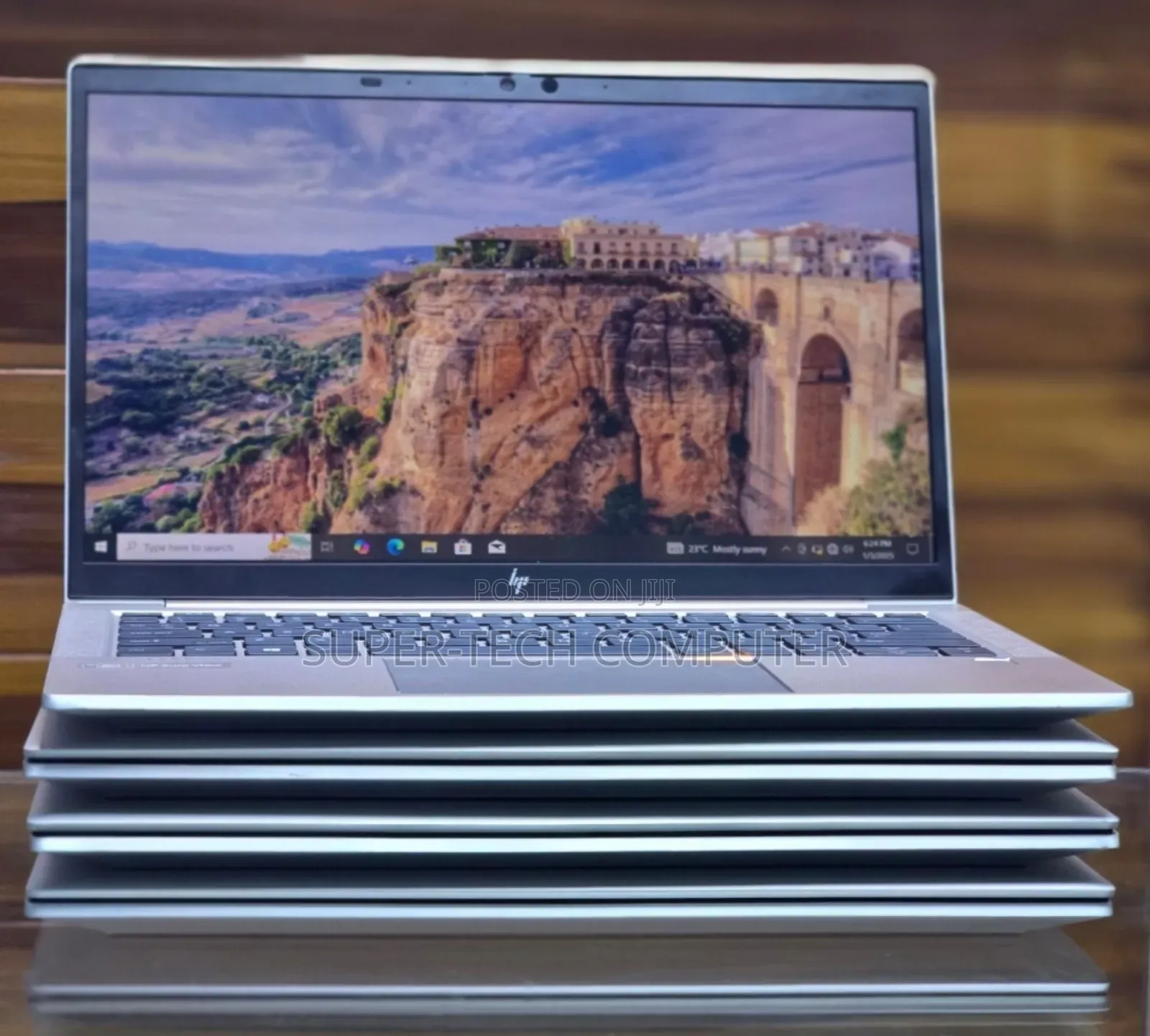New Laptop HP EliteBook 830 G8 16GB Intel Core i7 SSD 512GB
