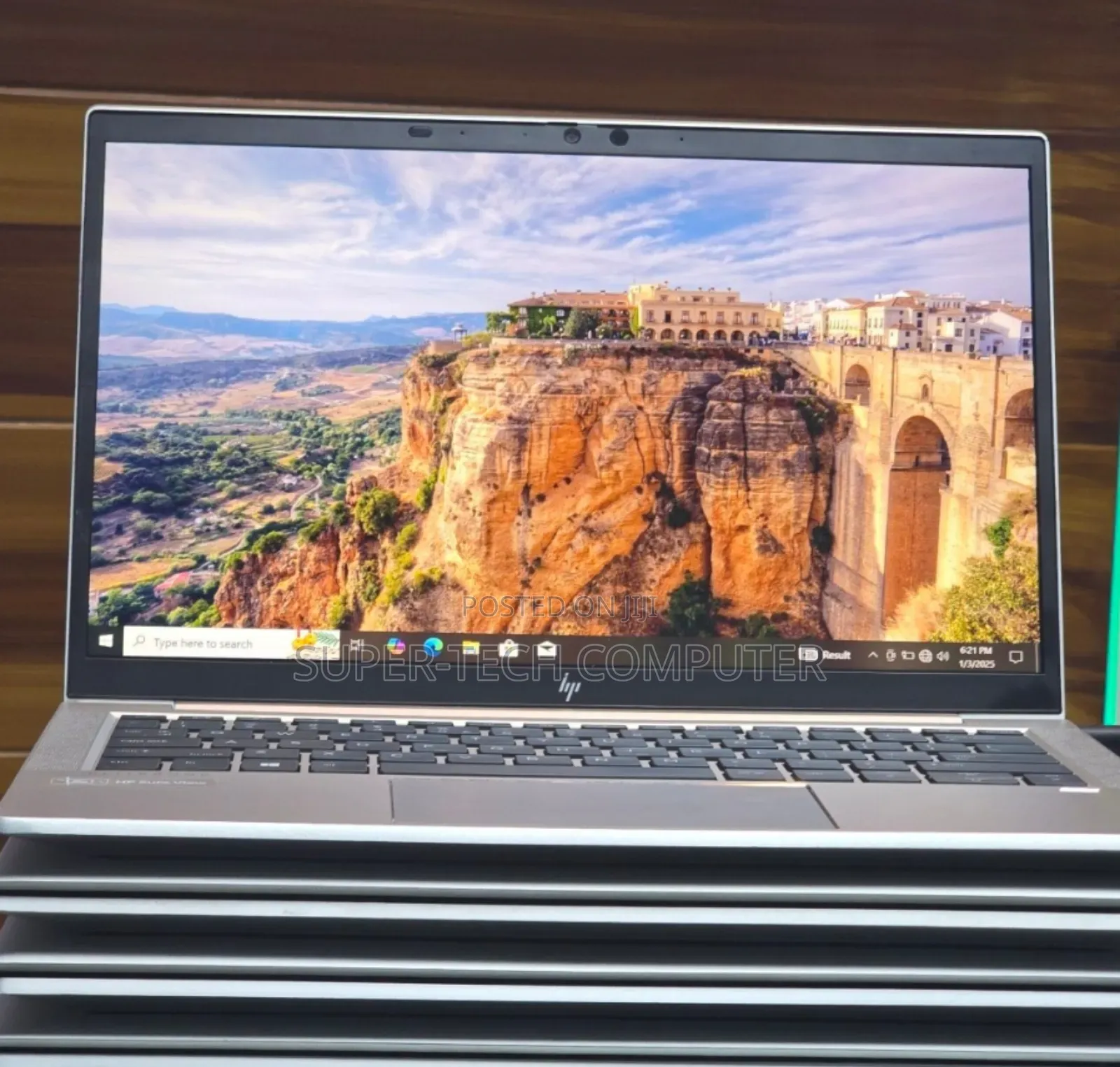 New Laptop HP EliteBook 830 G8 16GB Intel Core i7 SSD 512GB