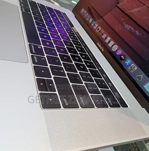 New Laptop Apple MacBook Pro 2019 16GB Intel Core I9 SSD 512GB