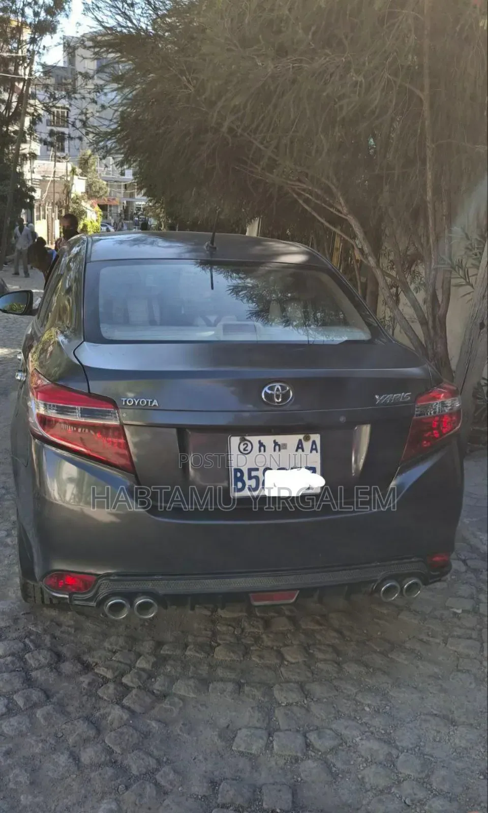 Toyota Yaris 2015 Gray