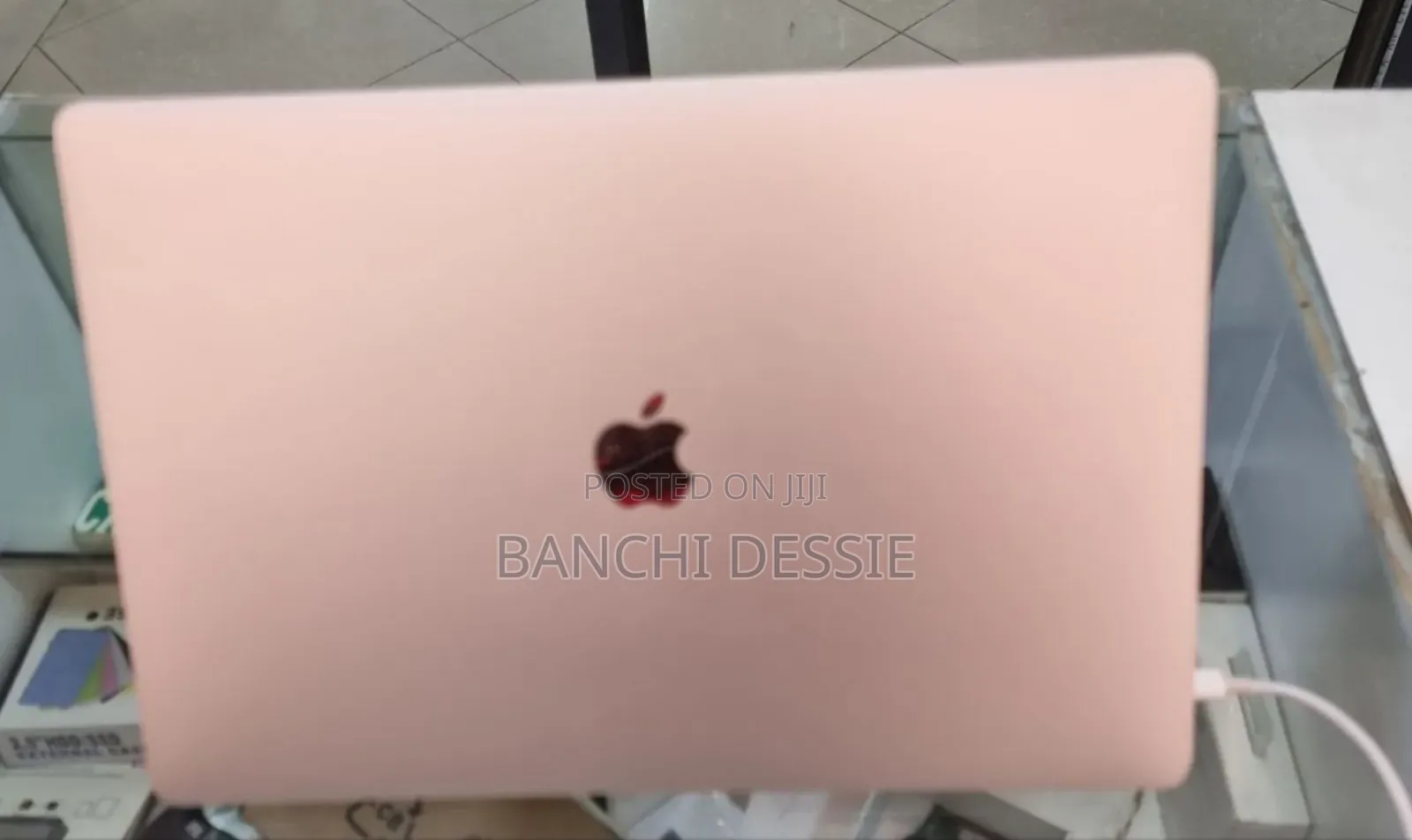 New Laptop Apple MacBook Pro 2019 16GB SSD 512GB