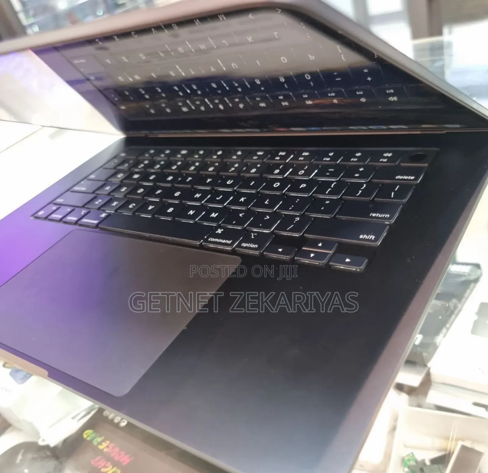 New Laptop Apple MacBook Air 8GB Apple M3 SSD 256GB