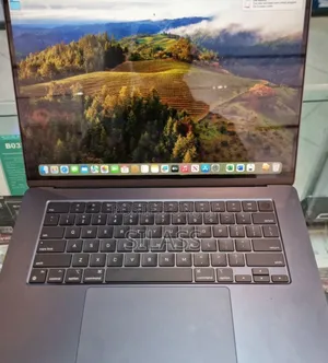 New Laptop Apple MacBook Air 2024 M3 15-Inch 8GB Apple M3 SSD 256GB