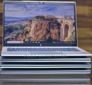 New Laptop HP EliteBook 830 G8 16GB Intel Core I7 SSD 512GB