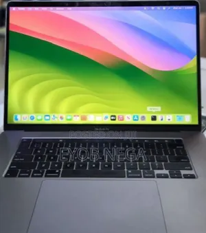 New Laptop Apple MacBook Pro 2019 16GB Intel Core I7 SSD 512GB
