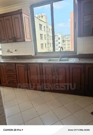 3bdrm Apartment in ሰባ ሁለት, Bole for rent