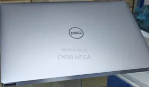 Photo - New Laptop Dell Precision 15 3520 20GB Intel Core I7 SSD 1T