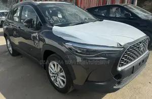 New Toyota Corolla Cross 2024 Gray