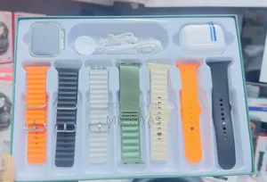 Photo - 7 STRAP Smart Watch