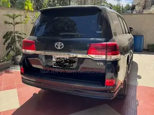 Toyota Land Cruiser 2020 Black