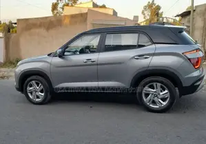New Hyundai Creta 2023 Silver