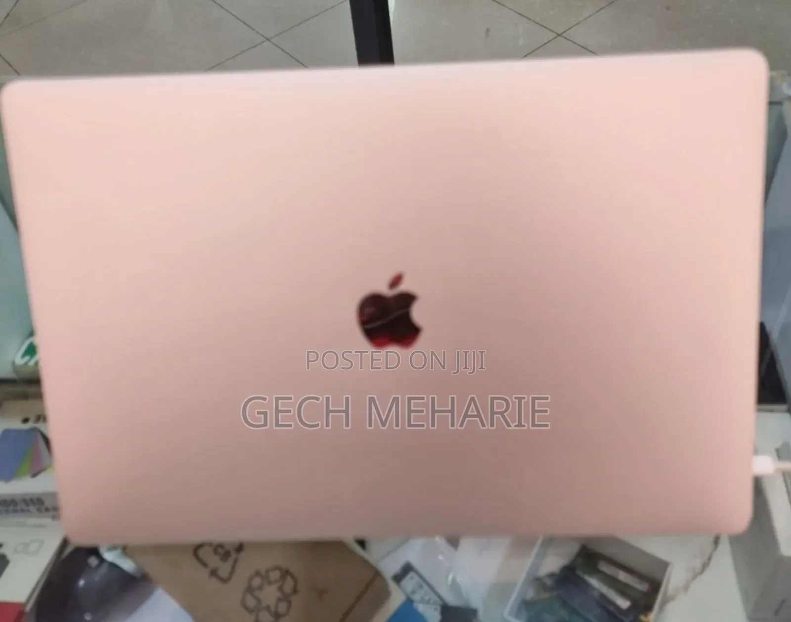 New Laptop Apple MacBook Pro 2019 16GB Intel Core I9 SSD 512GB