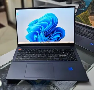 New Laptop Asus VivoBook Pro 17 N705UD 16GB Intel Core I7 SSD 512GB