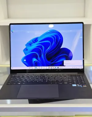 New Laptop Dell XPS 15 16GB Intel Core I7 SSD 1T