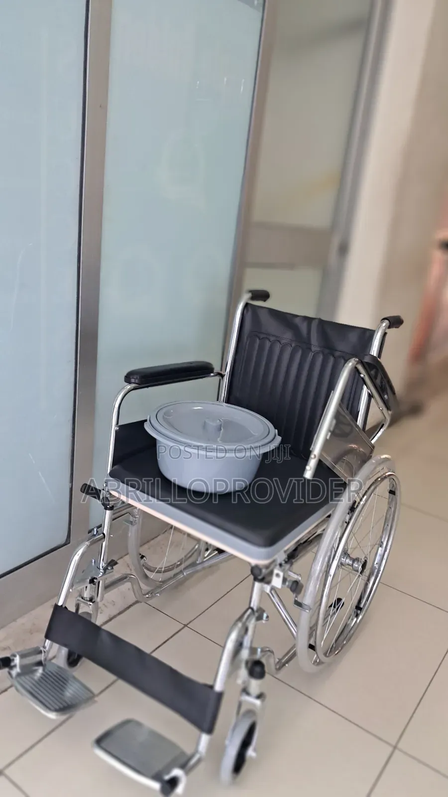 Toilet Wheelchair109wheelchair7wheelchair3wheelchair6wheel