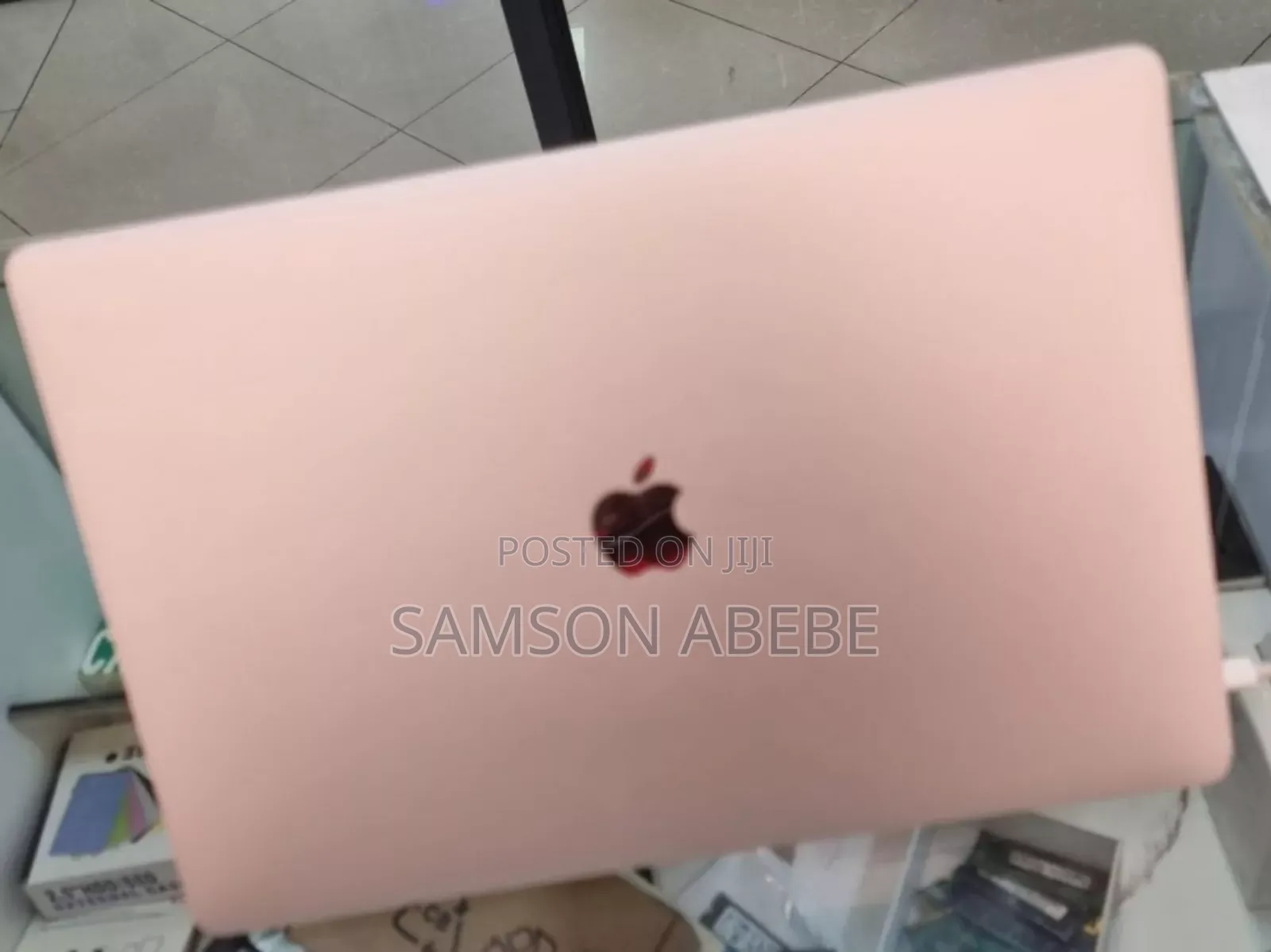 New Laptop Apple MacBook Pro 2019 16GB Intel Core I9 SSD 512GB