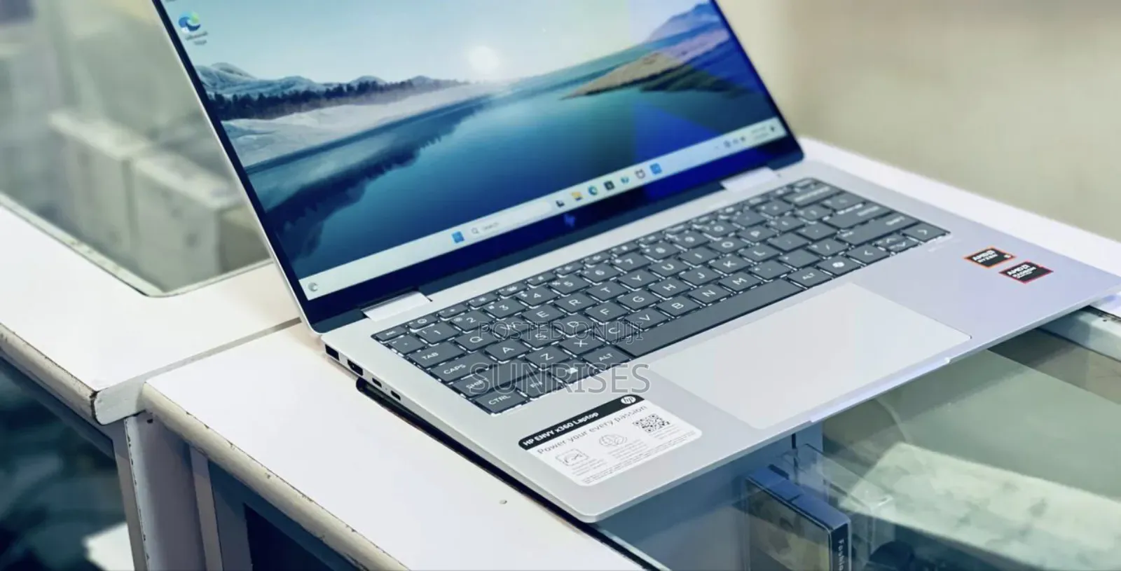 New Laptop HP Envy X360 16GB AMD Ryzen 5 SSD 512GB