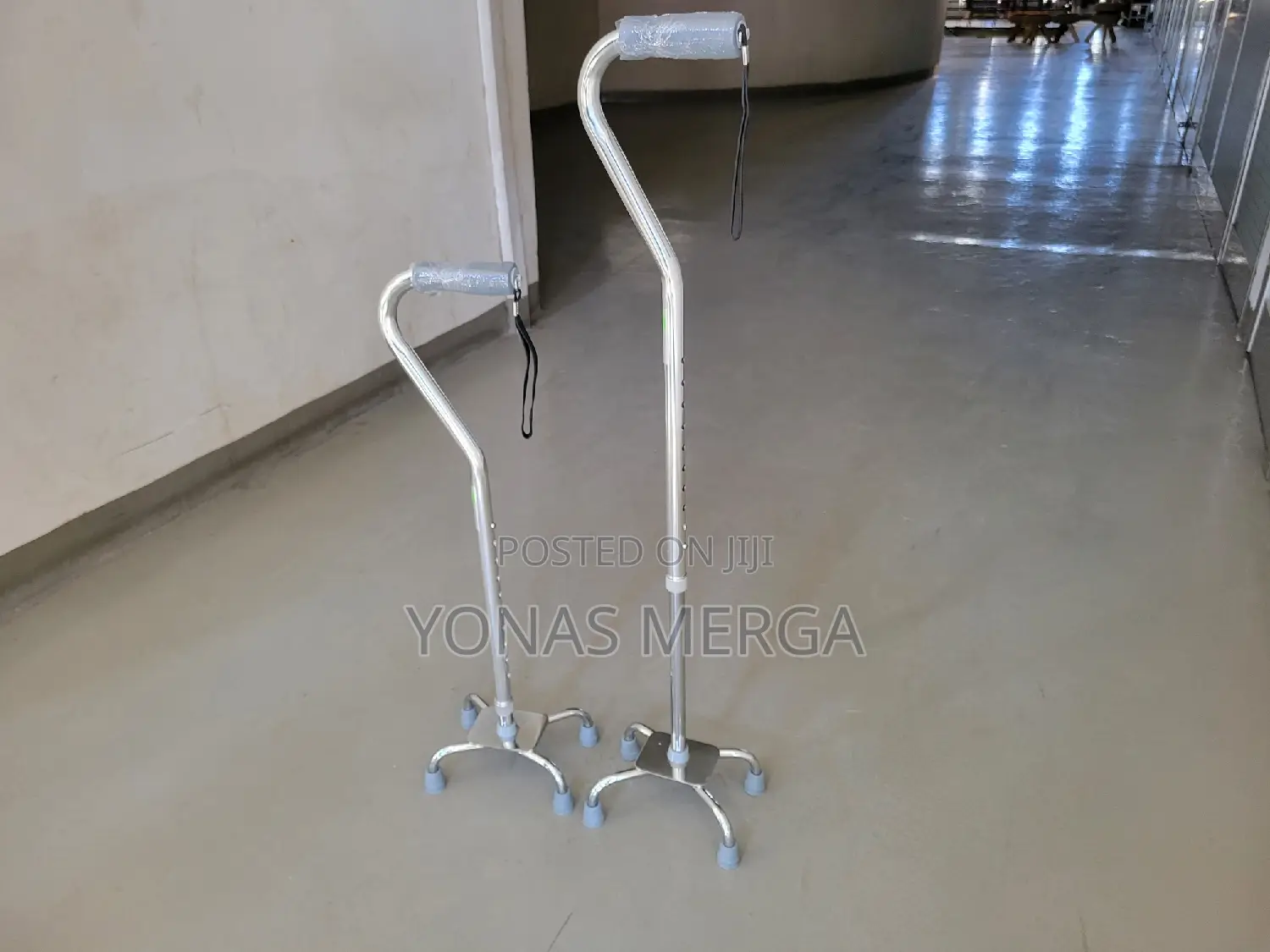 Walking Stick With 4 Leg Base帮thick-Quality車foot Pads Make