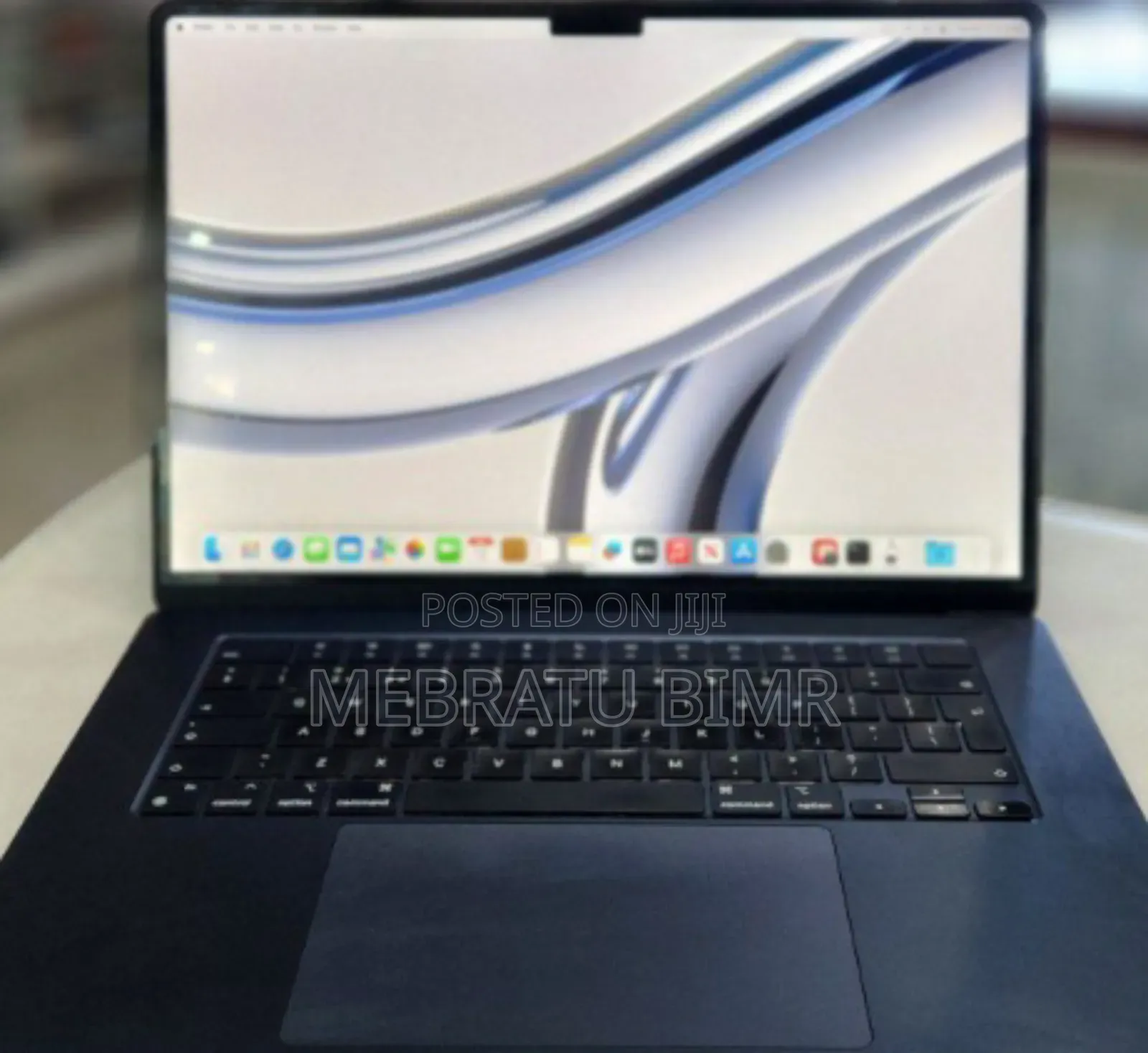 New Laptop Apple MacBook Air 2023 M2 8GB Apple M2 SSD 512GB