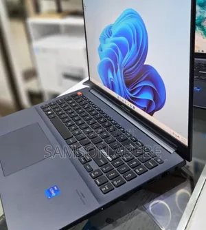 New Laptop Asus Vivobook 16 16GB Intel Core I7 SSD 512GB