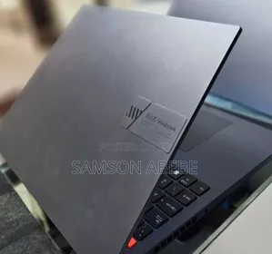 New Laptop Asus Vivobook 16 16GB Intel Core I7 SSD 512GB