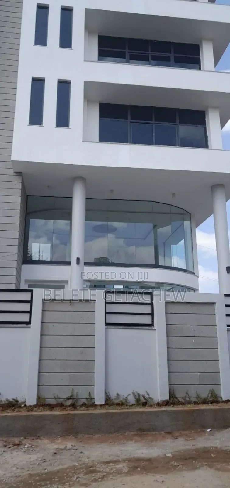 10bdrm House in Semit, B+G+4+Terrace, Bole for sale