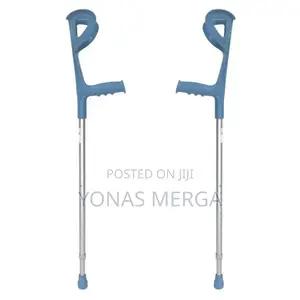Photo - Forearm Crutches With 囓walking Crutches Can Support People