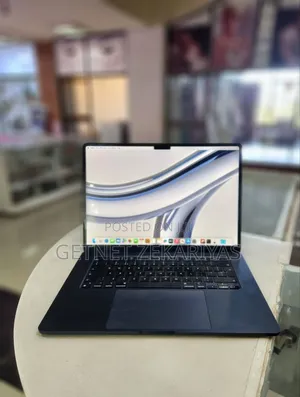 New Laptop Apple MacBook Air 8GB Apple M2 SSD 512GB