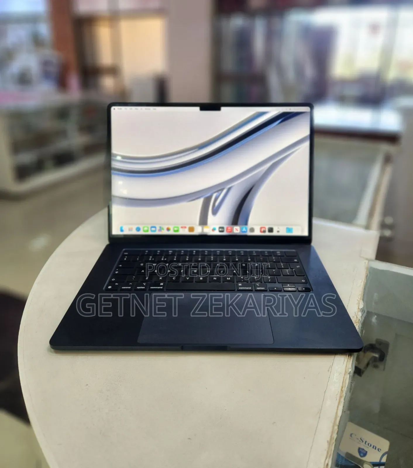 New Laptop Apple MacBook Air 8GB Apple M2 SSD 512GB