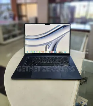 New Laptop Apple MacBook Air 8GB Apple M2 SSD 512GB