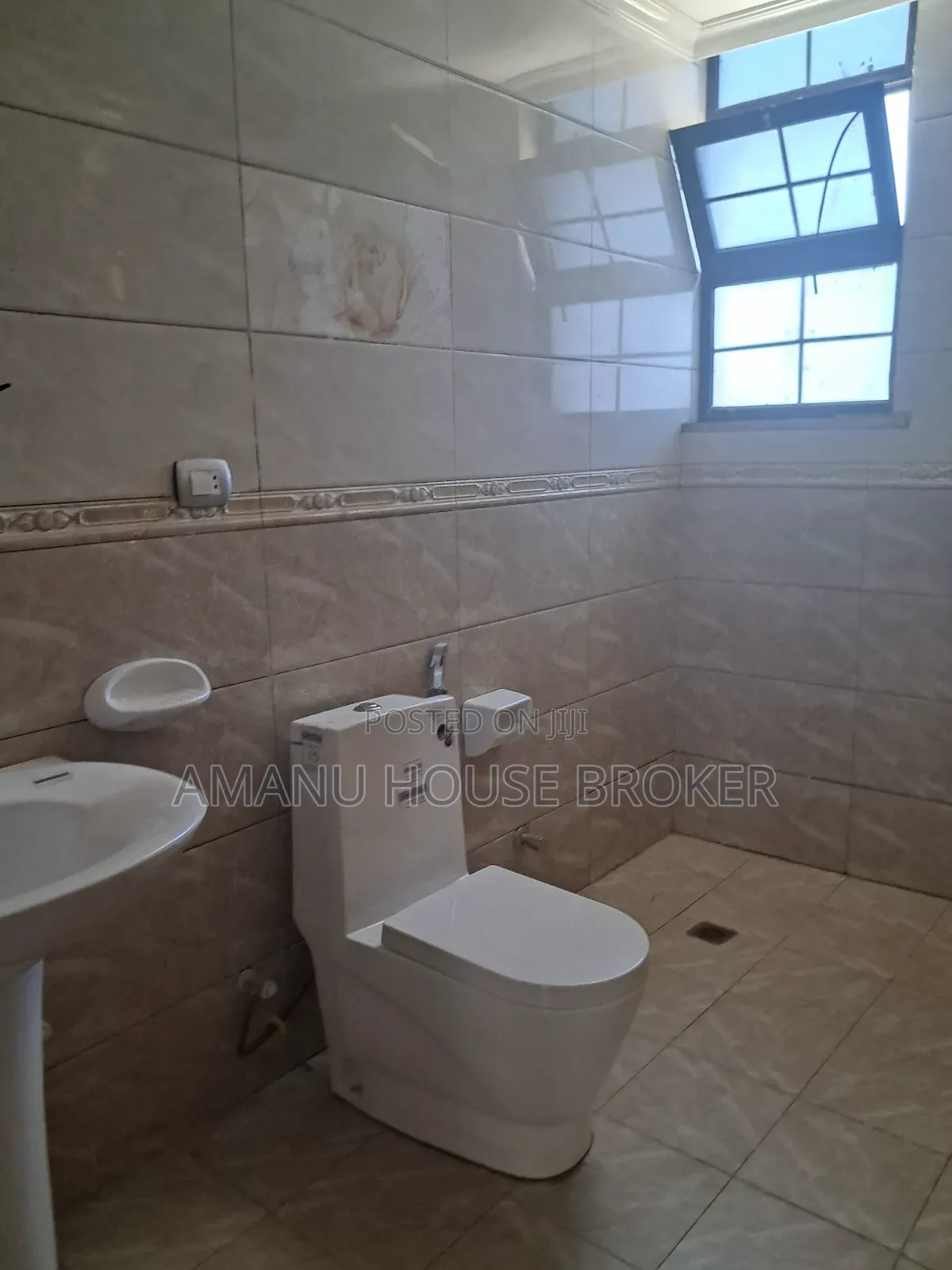 20bdrm Apartment in Addis Abeba, Bole for rent