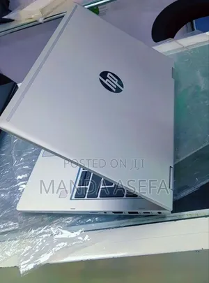 New Laptop HP 8GB AMD Ryzen 3 SSD 256GB