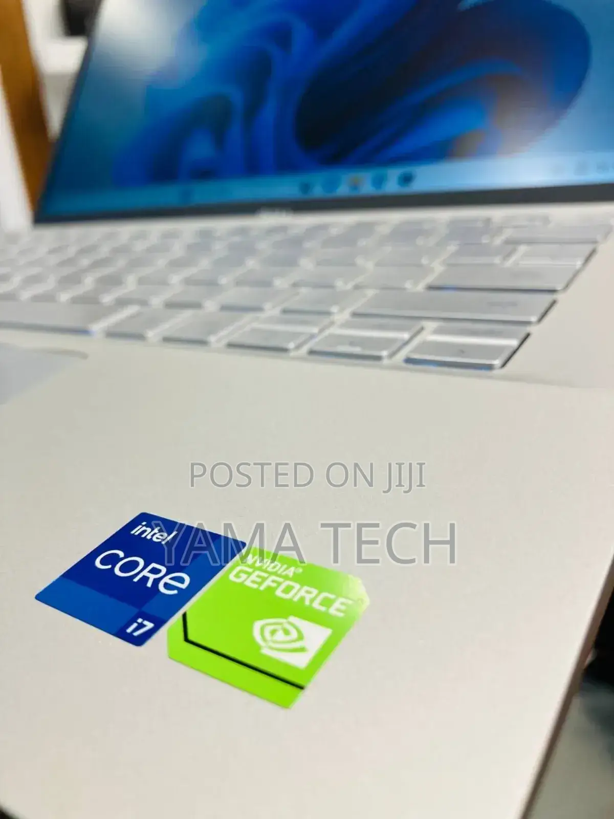 New Laptop Dell Inspiron 14 16GB Intel Core I7 SSD 512GB