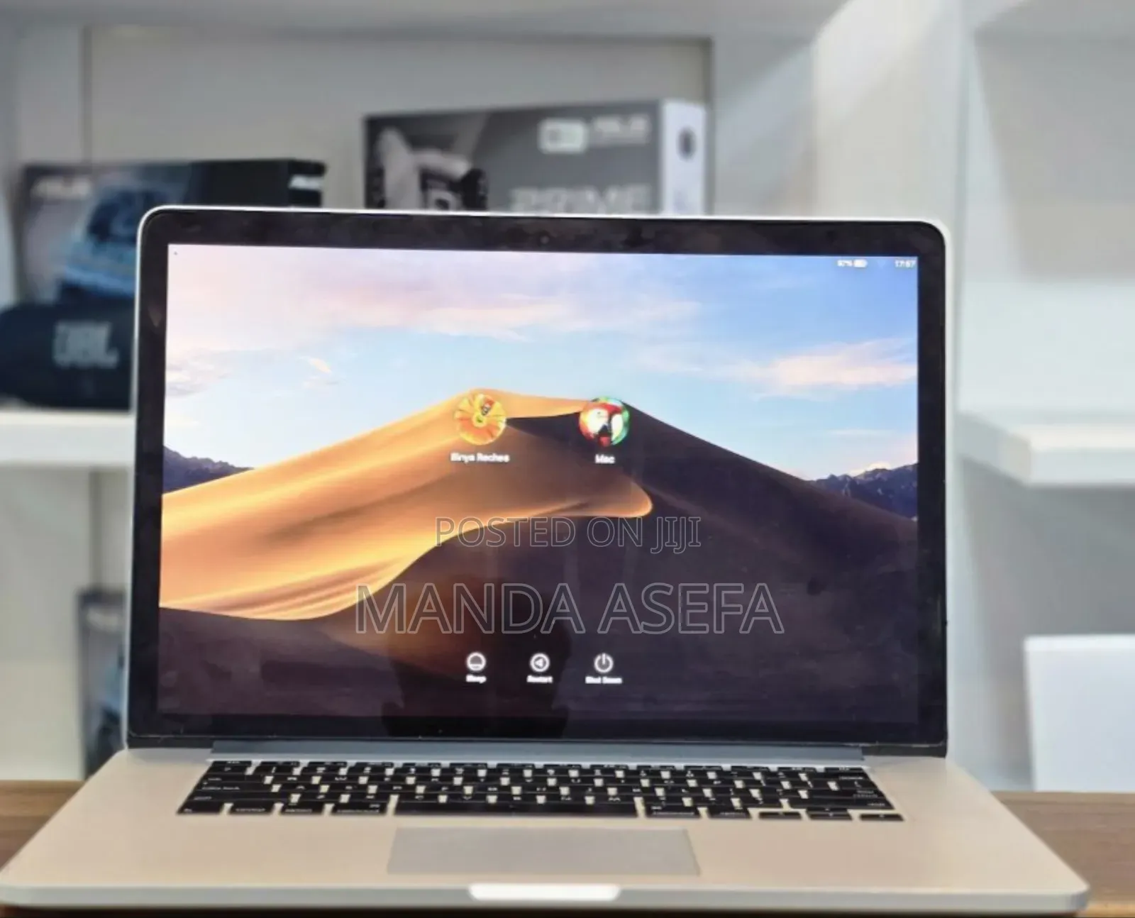 New Laptop Apple MacBook Pro 2015 16GB Intel Core I7 SSD 512GB