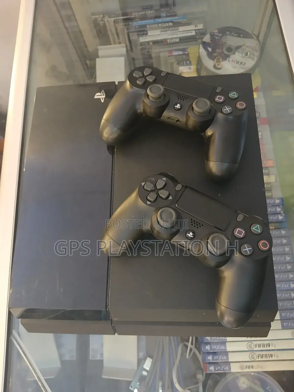 Playstation 4 Standard Model Addiss New