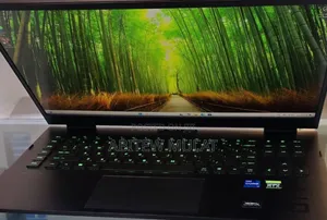 Photo - New Laptop HP Omen 17 16GB Intel Core I7 SSD 1T