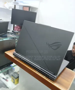 New Laptop Asus ROG Strix G17 32GB Intel Core I9 SSD 1T