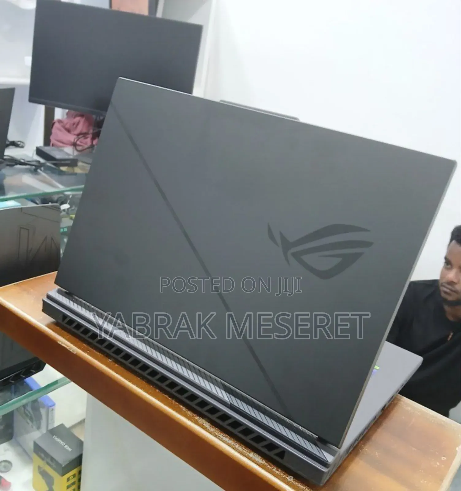 New Laptop Asus 32GB Intel Core I9 SSD 2T