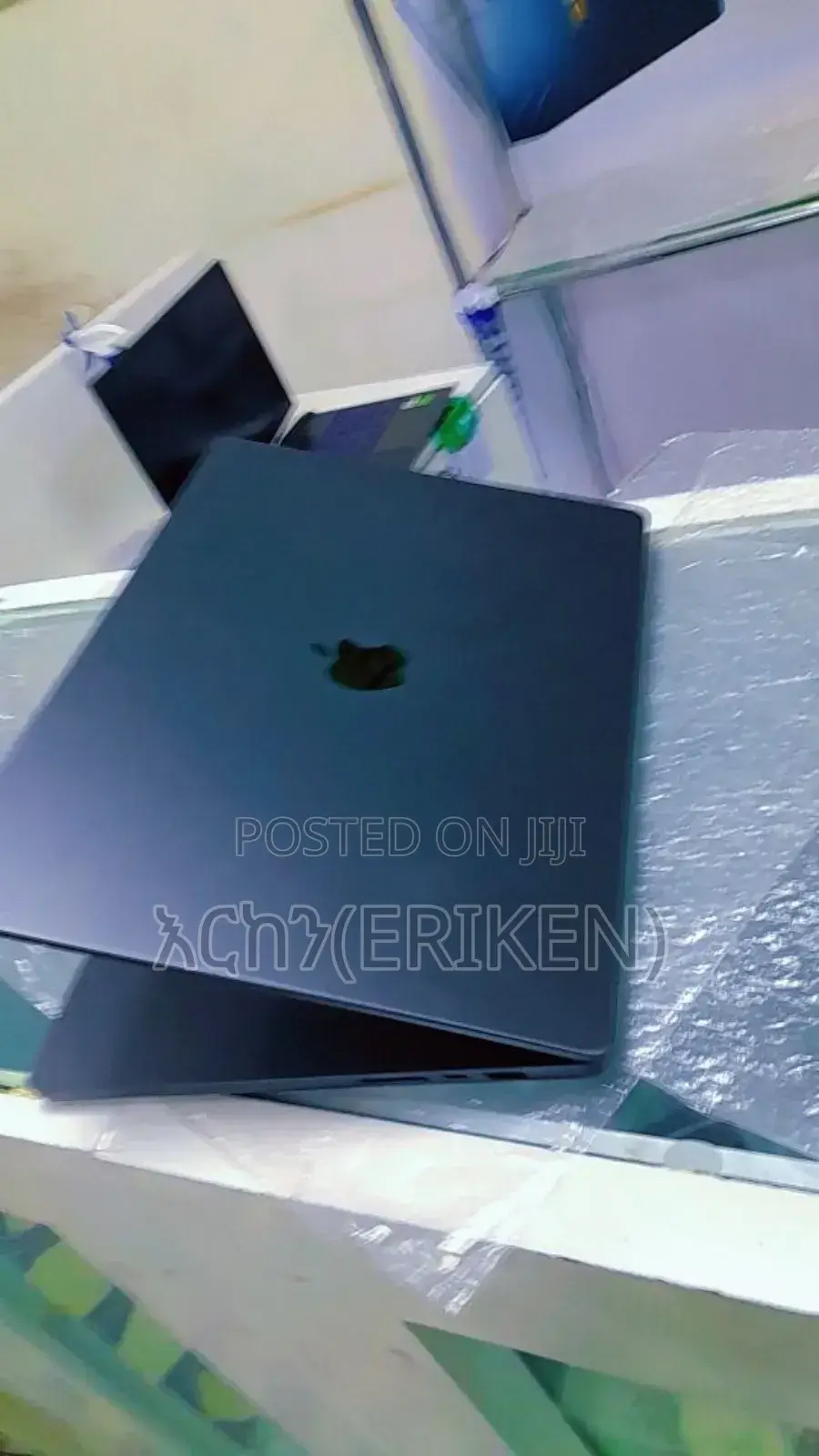 New Apple MacBook Pro 2023 M3 Max 16-Inch 36GB Apple M3 Max SSD 1T