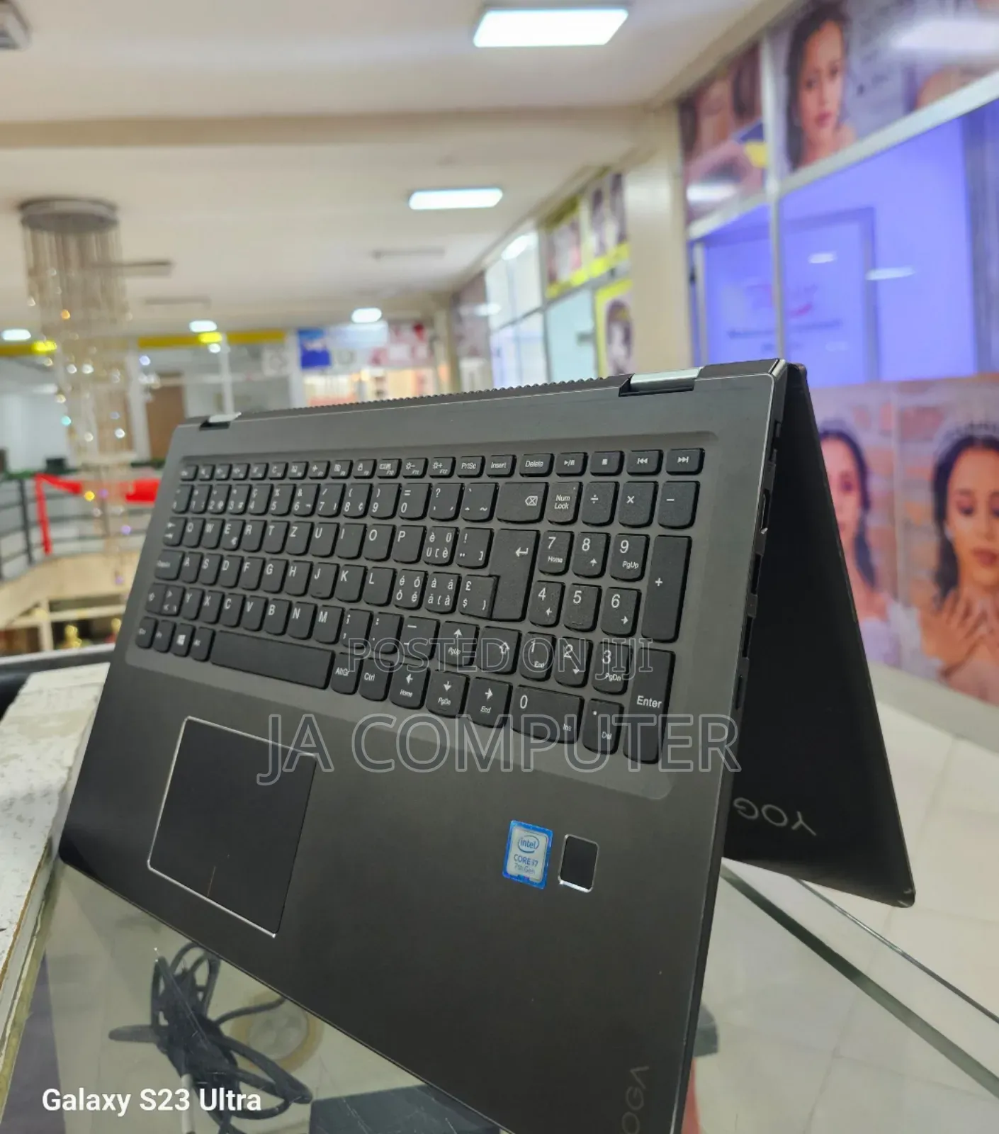 New Laptop Lenovo ThinkPad Yoga 8GB Intel Core I7 SSD 256GB