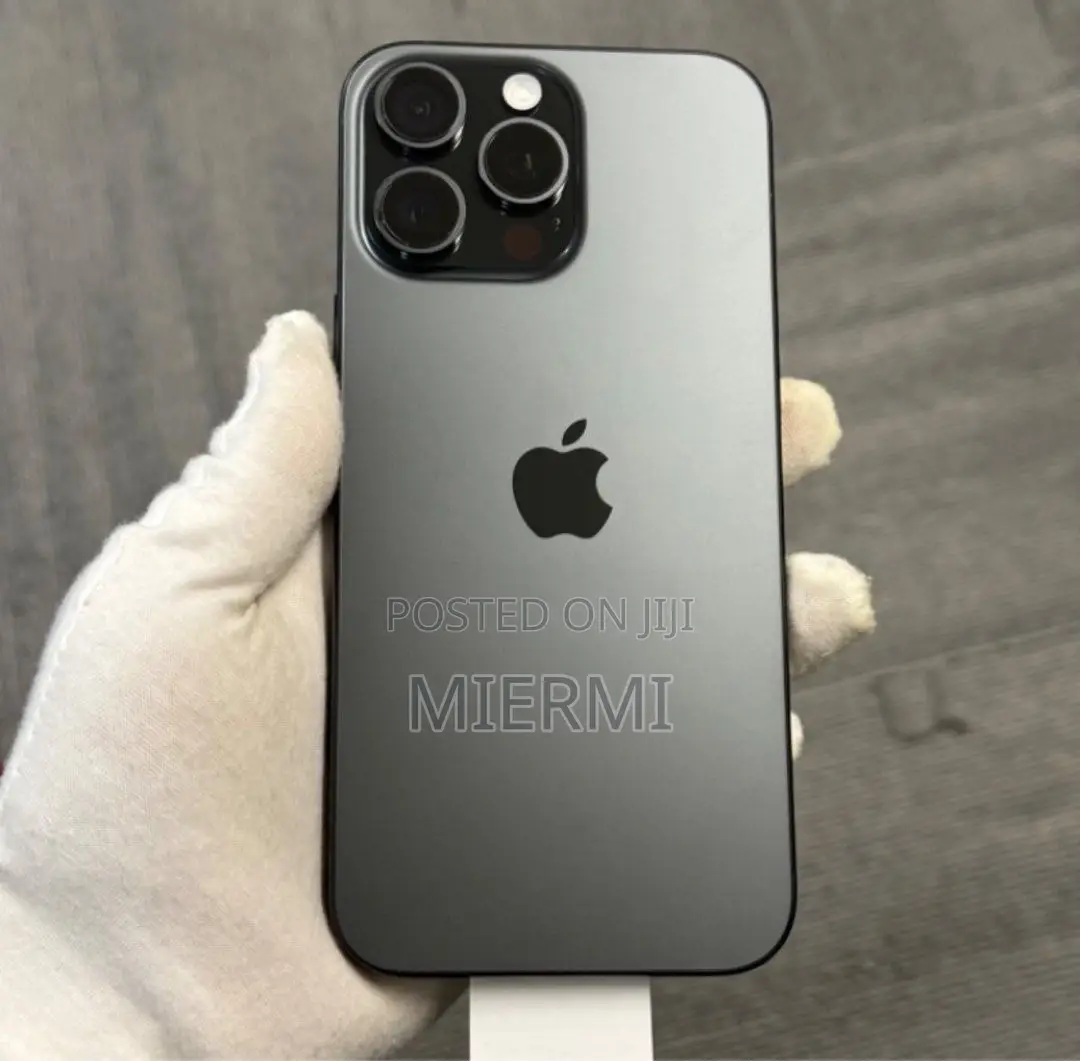 New Apple iPhone 16 Pro Max 256 GB Black