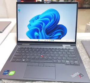 Photo - New Laptop Lenovo ThinkPad Yoga 32GB Intel Core I7 SSD 1T