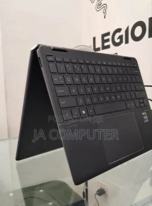 New Laptop HP Spectre X360 16GB Intel Core I7 SSD 512GB