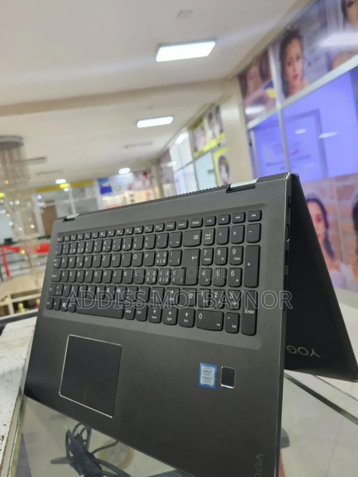 New Laptop Lenovo ThinkPad Yoga 8GB Intel Core I7 SSD 256GB