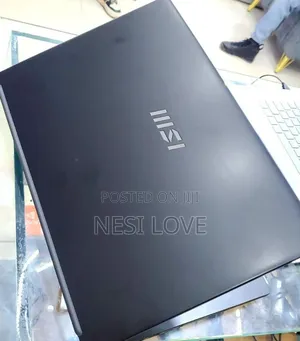 New Laptop MSI 16GB Intel Core I7 SSD 512GB