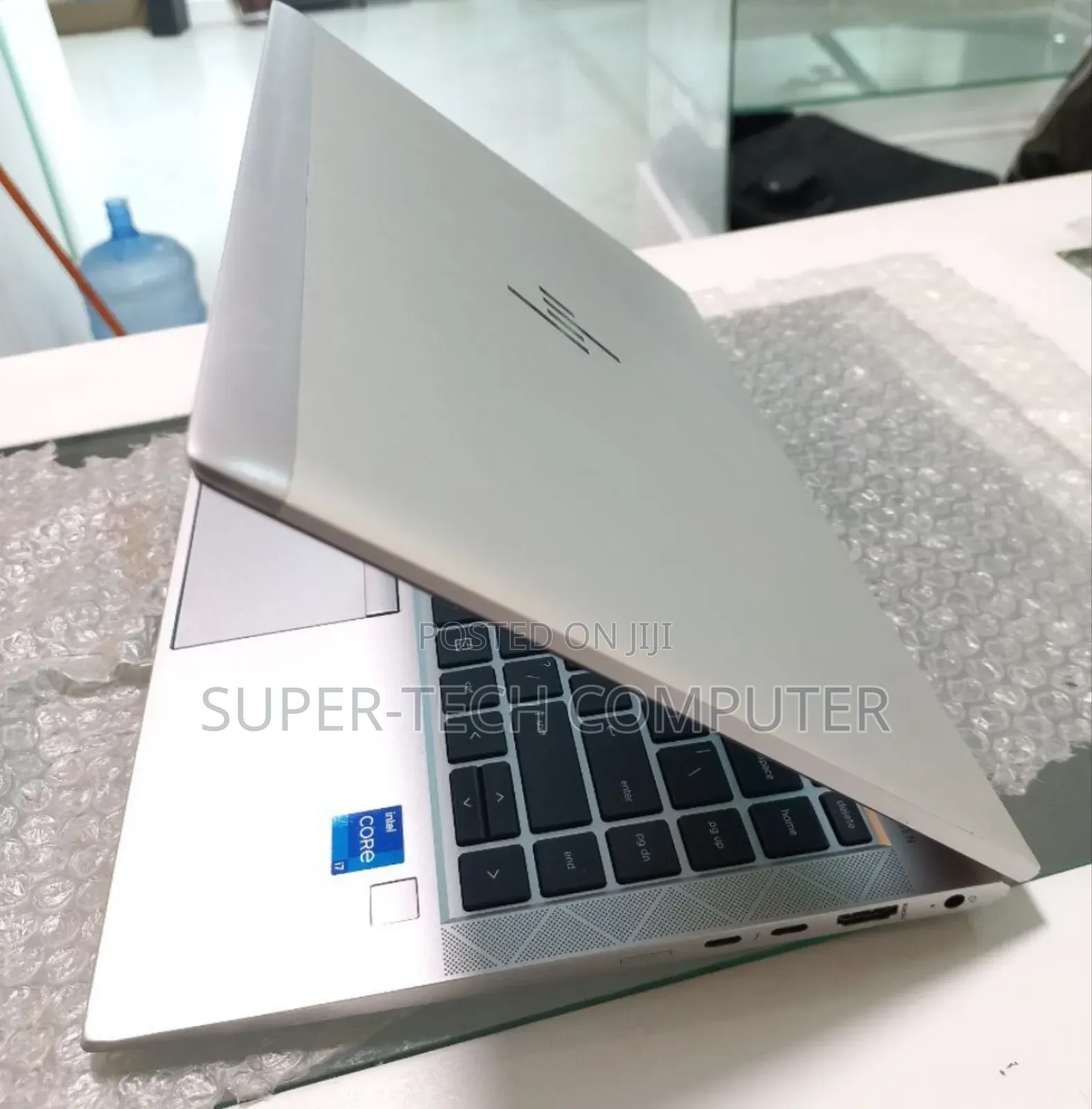New Laptop HP EliteBook 840 G8 16GB Intel Core I7 SSD 512GB