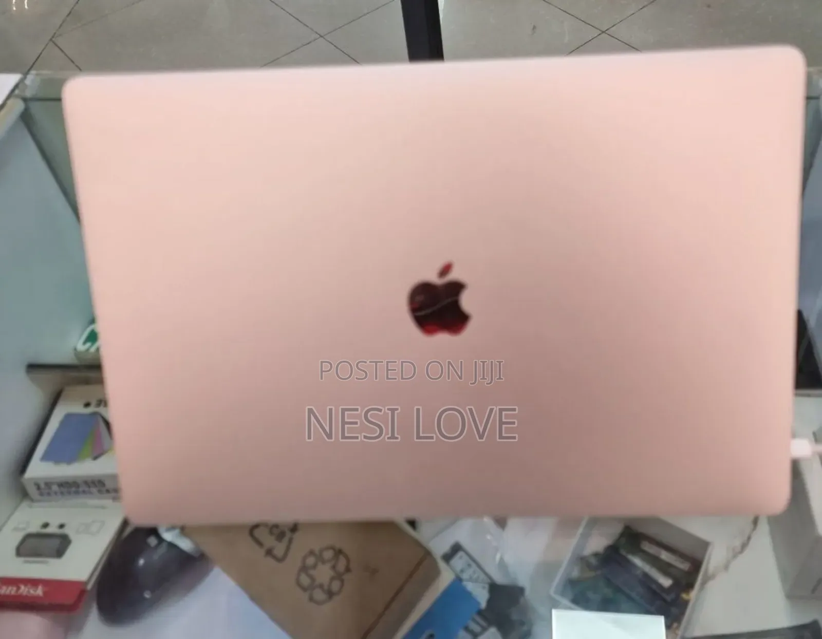 New Laptop Apple MacBook Pro 2019 16GB Intel Core I9 SSD 512GB