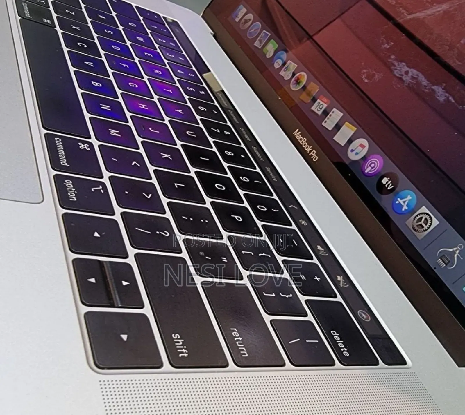 New Laptop Apple MacBook Pro 2019 16GB Intel Core I9 SSD 512GB