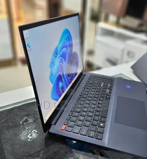 New Laptop Asus VivoBook 15 X505BA 16GB Intel Core I7 SSD 512GB