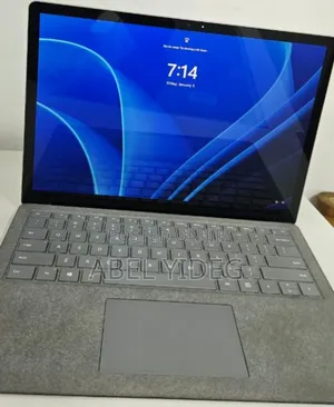 New Laptop Microsoft Surface Laptop 2 8GB Intel Core I5 SSD 256GB